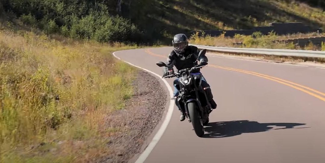 Offrez à votre moto la protection dont elle a besoin avec l’huile Amsoil Métriques