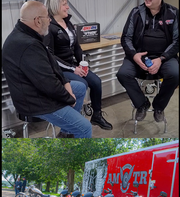 Nathalie Milette, Yves Marcouiller de Académy moto Trois-Rivières